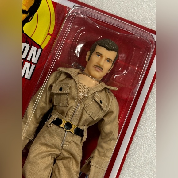 Six Million Dollar Man Steve Austin Mustache Action Figure By Bif Bang Pow 2012 - Picture 2 of 10